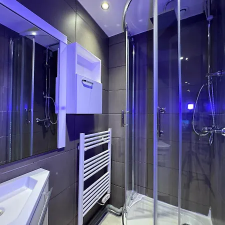 My Home, Voituret 1 Apartment